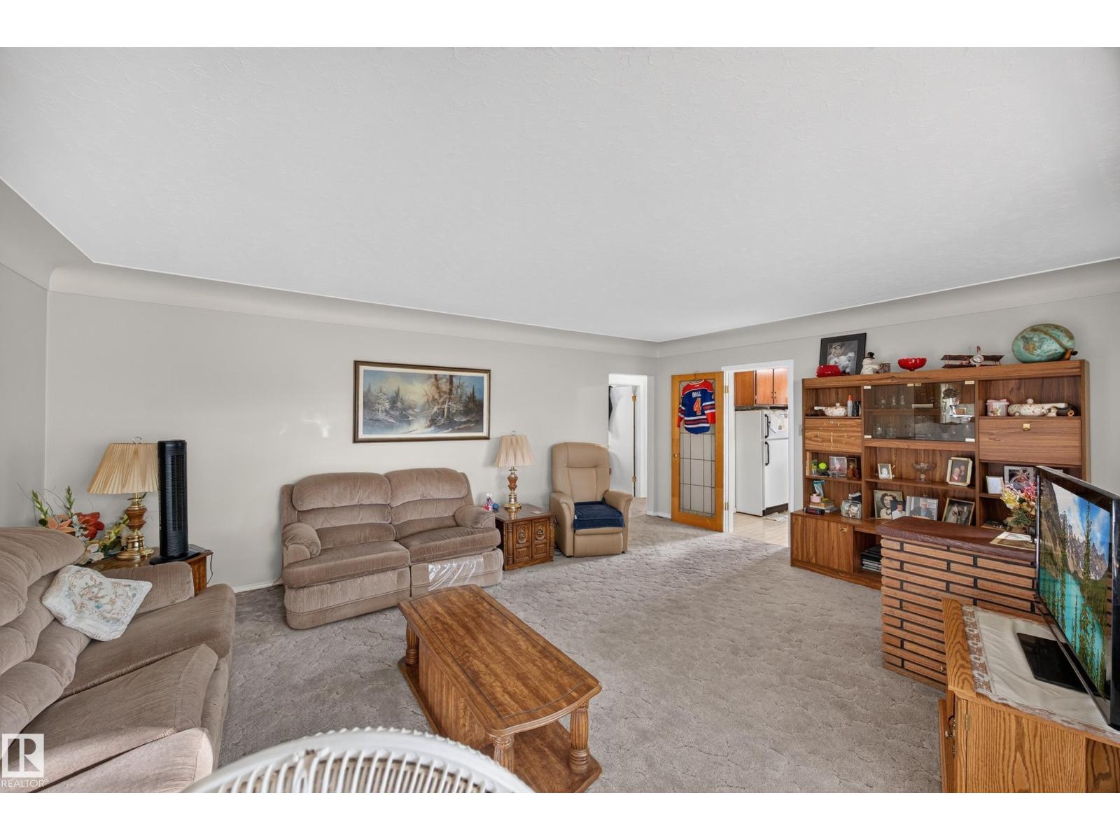 4402 116 AV NW - 9