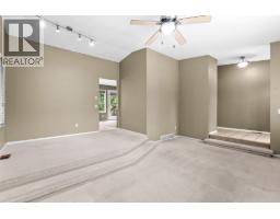 602 Willms Road, Kelowna, BC V1W1B6 Photo 9