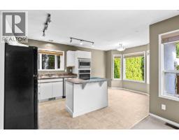 602 Willms Road, Kelowna, BC V1W1B6 Photo 13