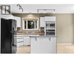 602 Willms Road, Kelowna, BC V1W1B6 Photo 14