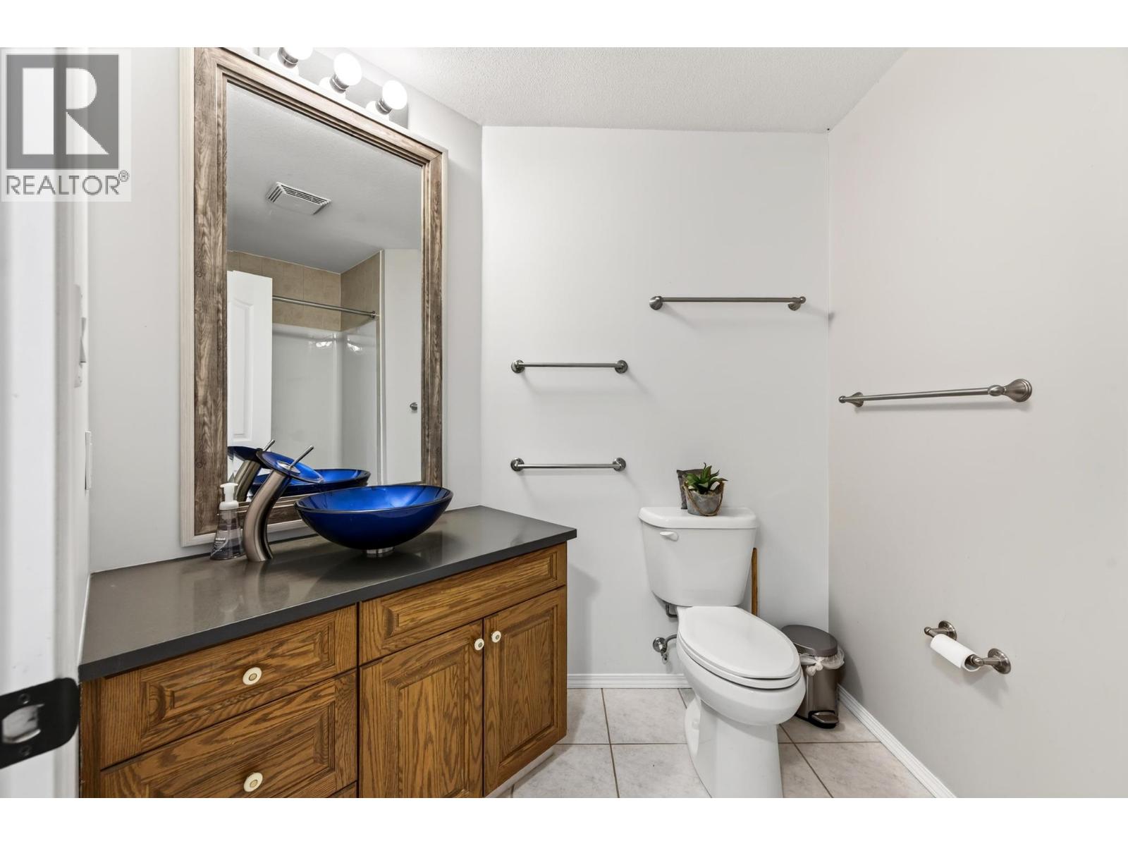 #1 339 5TH Avenue - Image 30