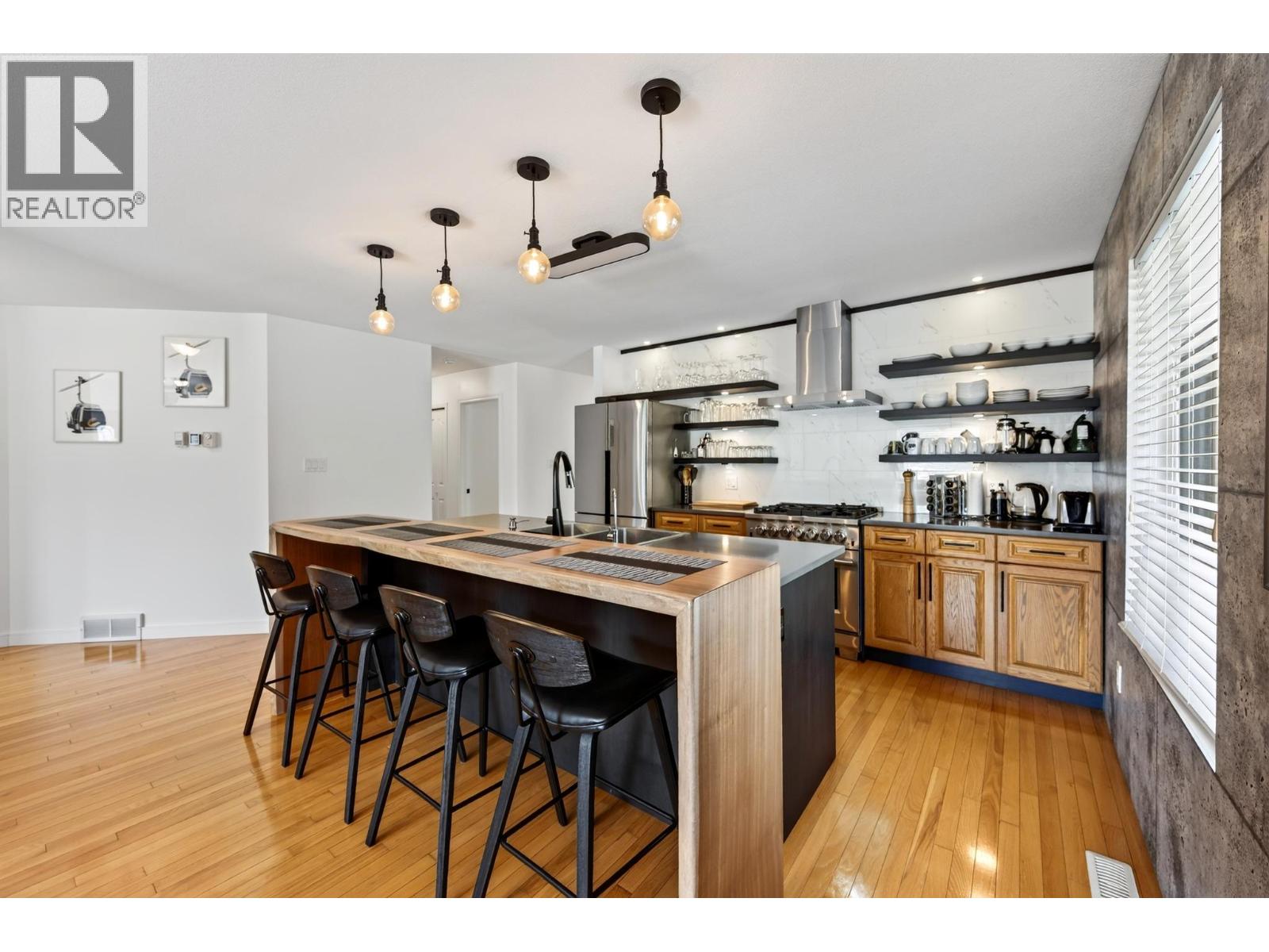 #1 339 5TH Avenue - 13