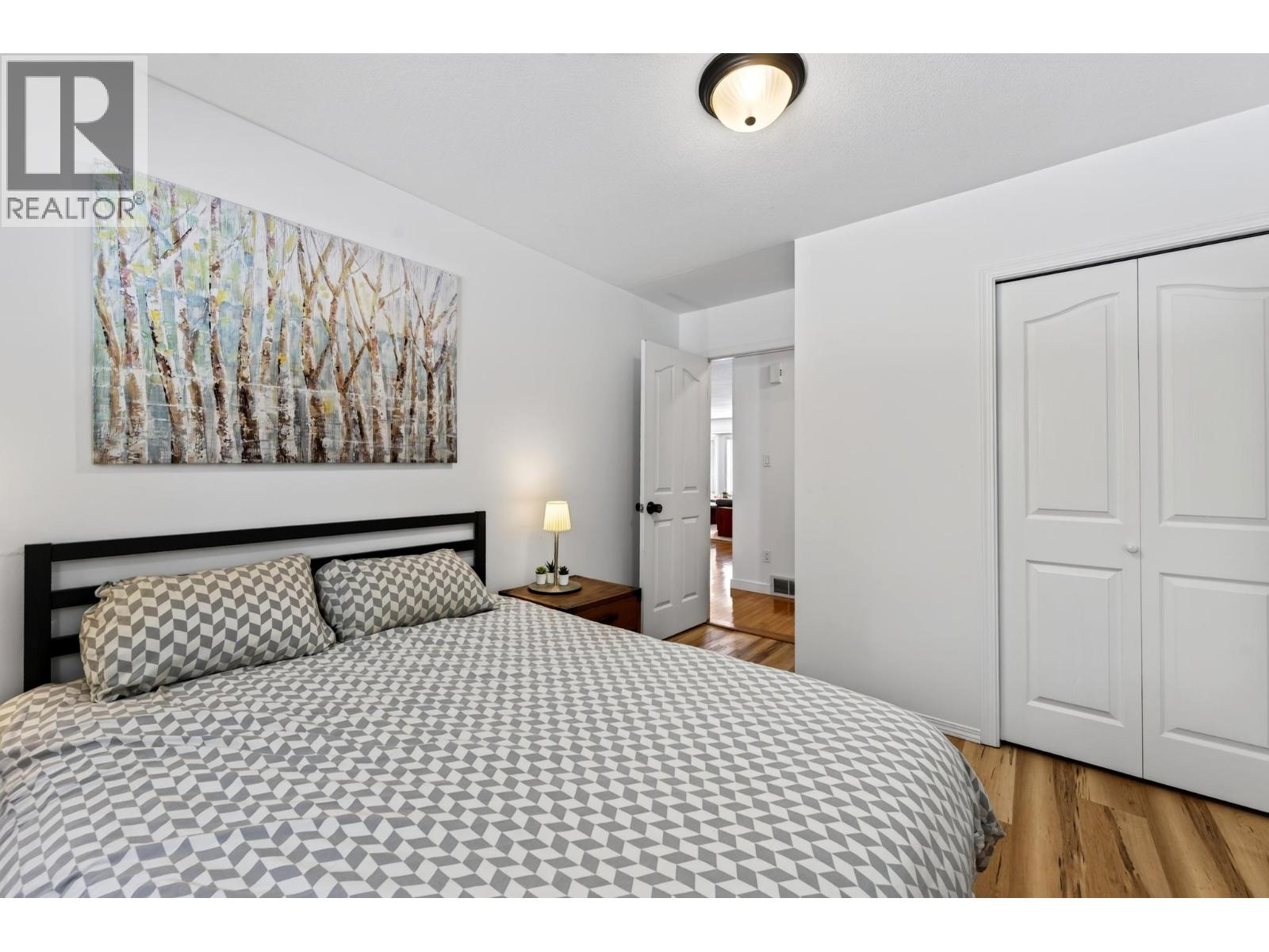 #1 339 5TH Avenue - Image 29