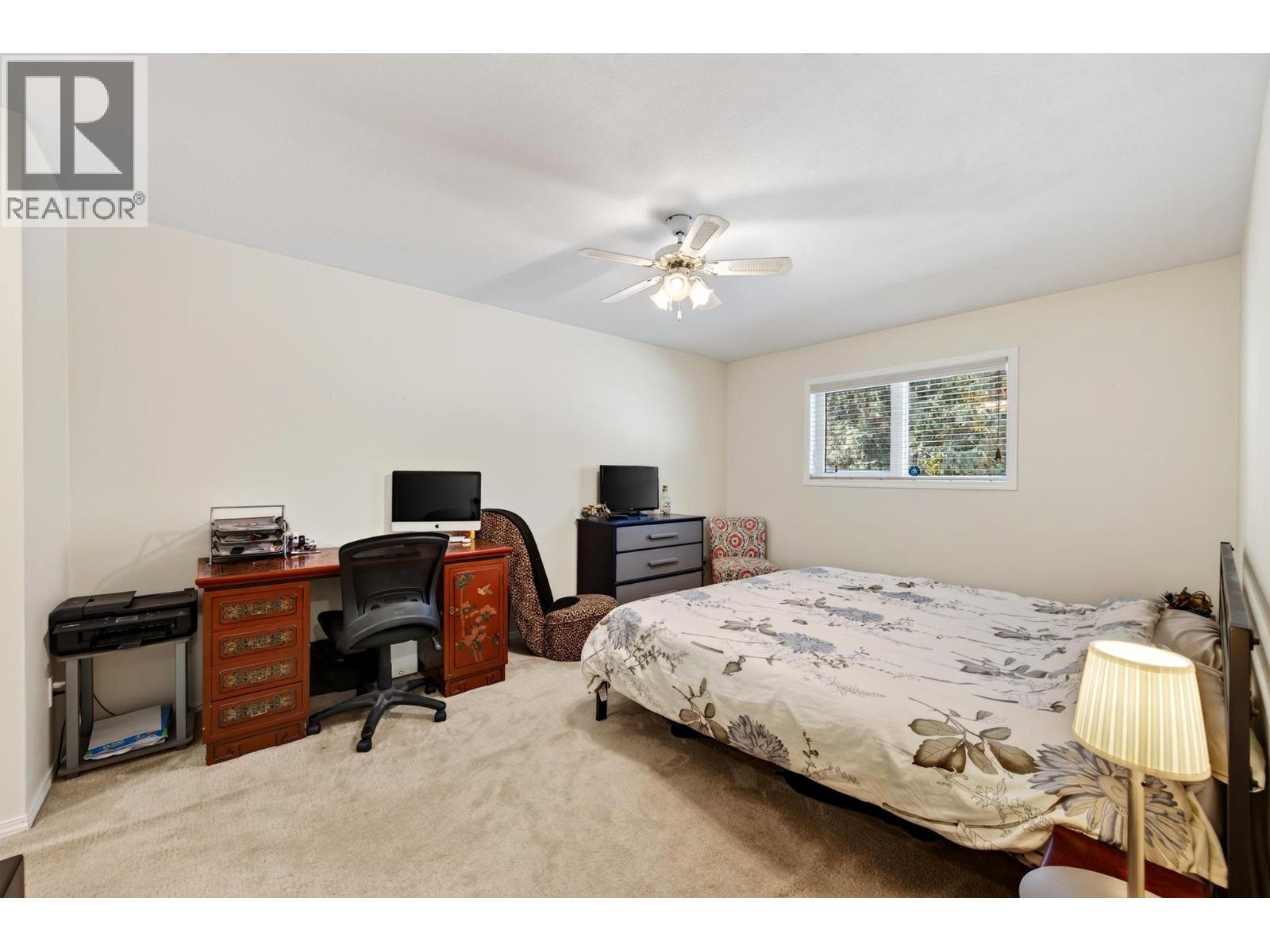 #1 339 5TH Avenue - Image 33