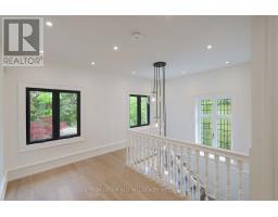 20 The Kingsway, Toronto, ON M8X2T1 Photo 18