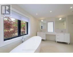 20 The Kingsway, Toronto, ON M8X2T1 Photo 23