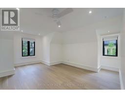 20 The Kingsway, Toronto, ON M8X2T1 Photo 28