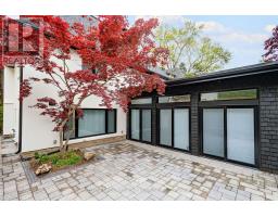 20 The Kingsway, Toronto, ON M8X2T1 Photo 43