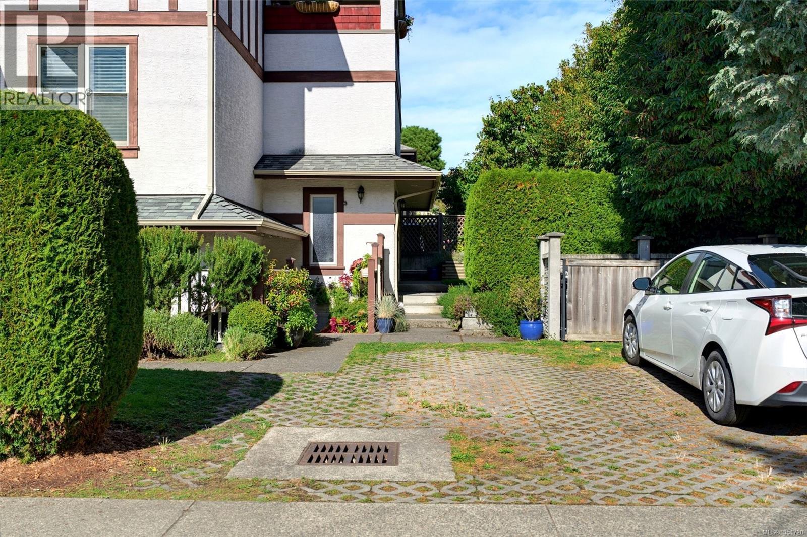 #1 1200 Richardson St - 40