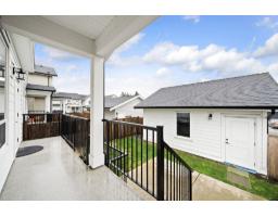16782 21a Avenue, Surrey, BC V3Z0M3 Photo 14