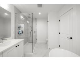 16782 21a Avenue, Surrey, BC V3Z0M3 Photo 20