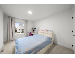 16782 21a Avenue, Surrey, BC V3Z0M3 Photo 25