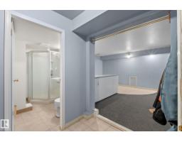 9719 65 Av Nw, Edmonton, AB T6E0K5 Photo 35