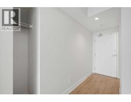 1309, 30 Brentwood Common NW - photo 5