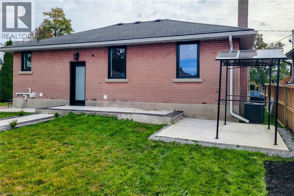 8 ALBEMARLE Street - Image 37