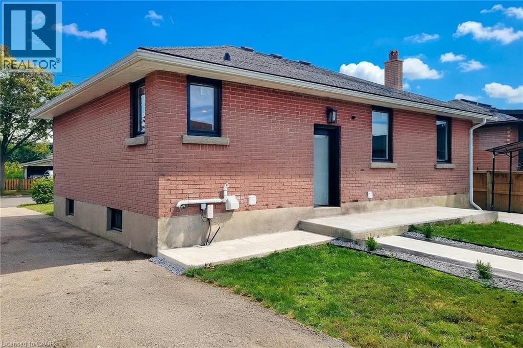 8 ALBEMARLE Street - Image 36
