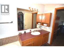 12 Country Hills Gate Nw, Calgary, AB T3K5C8 Photo 22