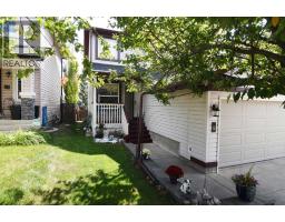 12 Country Hills Gate NW - photo 2