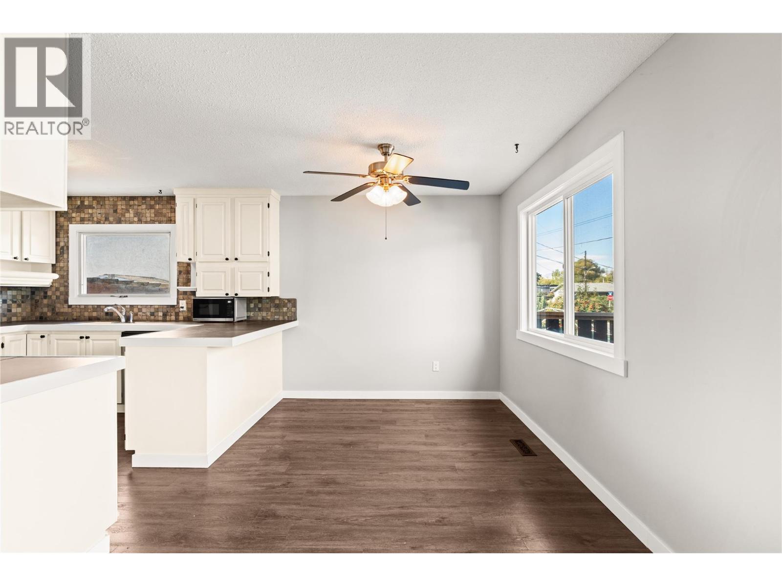 1603B 45TH Street, Vernon