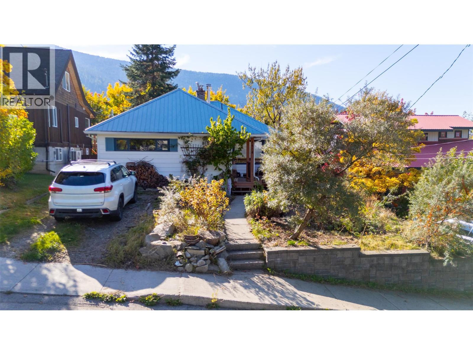 1424 FALLS Street - Image 13