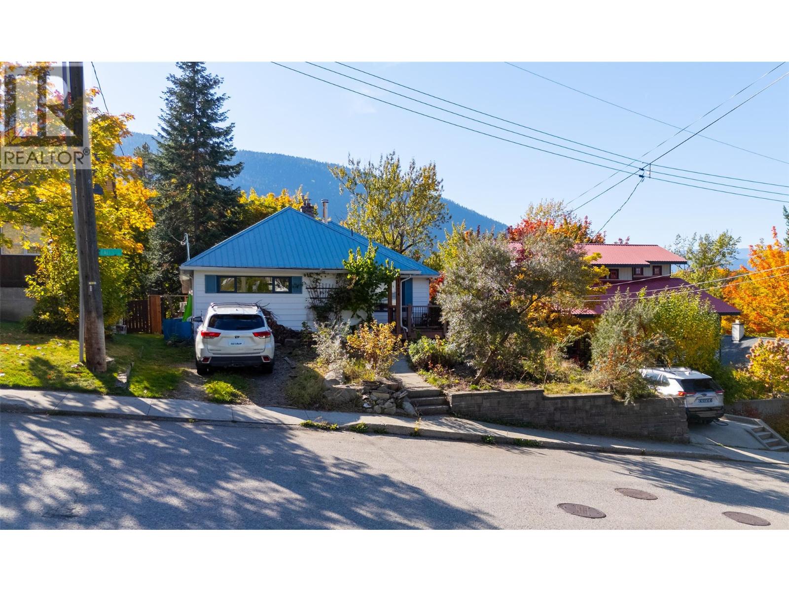1424 FALLS Street - Image 21