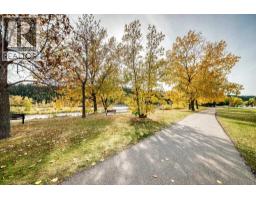 305, 3412 Parkdale Boulevard NW - photo 34