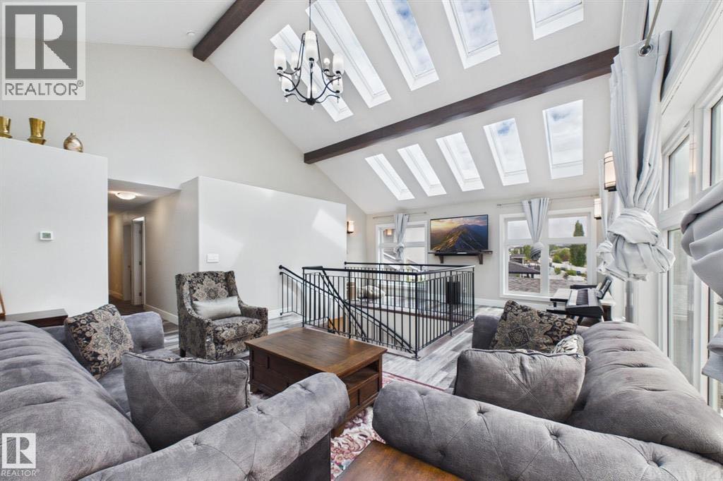 48 Lundberg Crescent - 29
