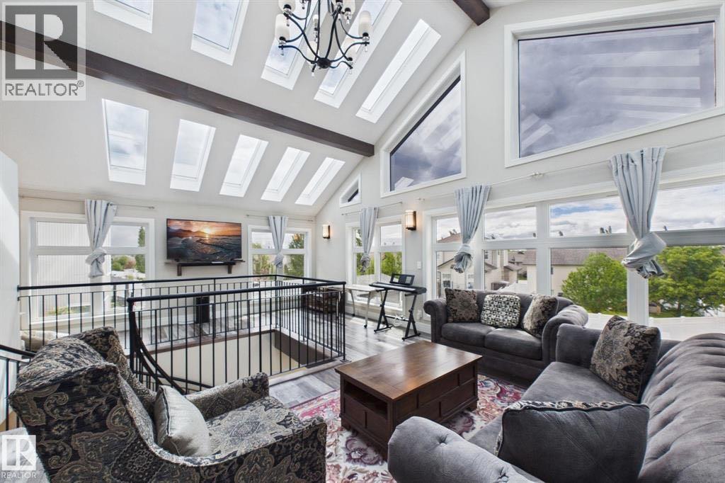 48 Lundberg Crescent - 26