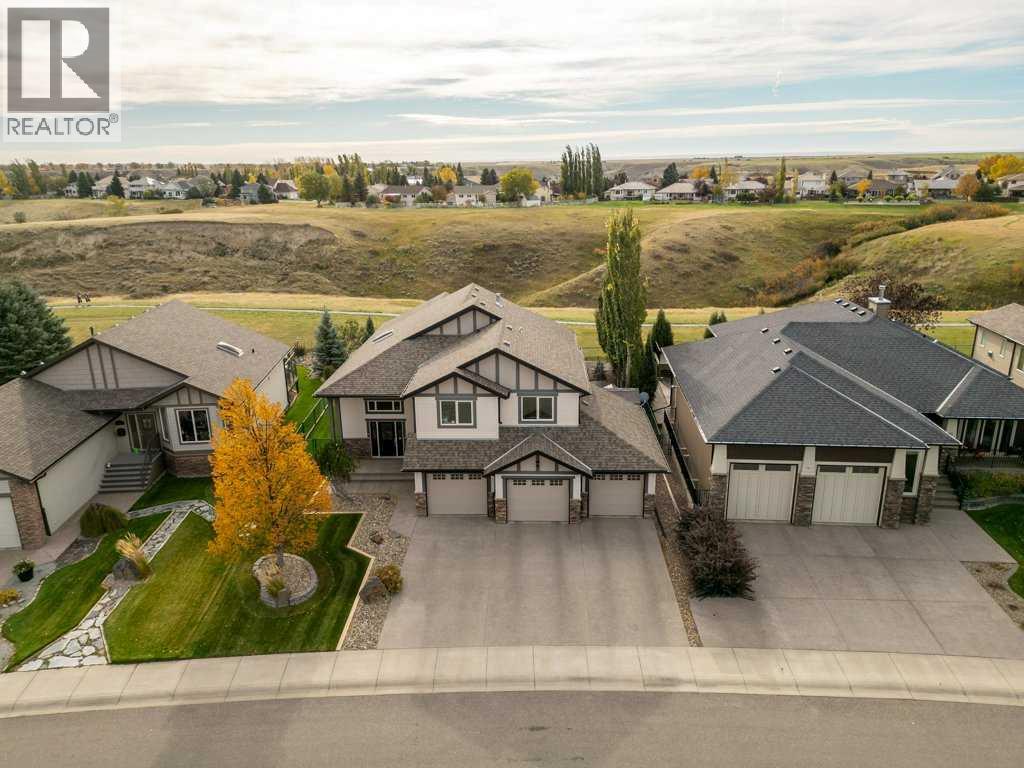 Photo of 56 Canyoncrest Point W, Lethbridge