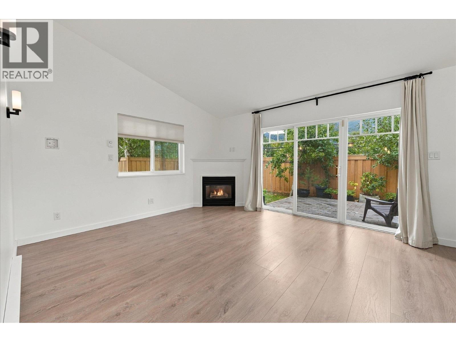 87 1821 WILLOW CRESCENT, Squamish