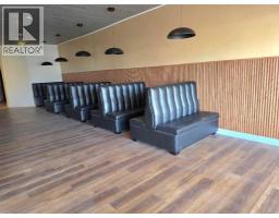 5326 49 Avenue, Taber, AB T1G1T8 Photo 6
