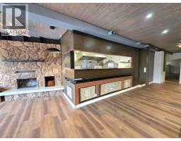 5326 49 Avenue, Taber, AB T1G1T8 Photo 9