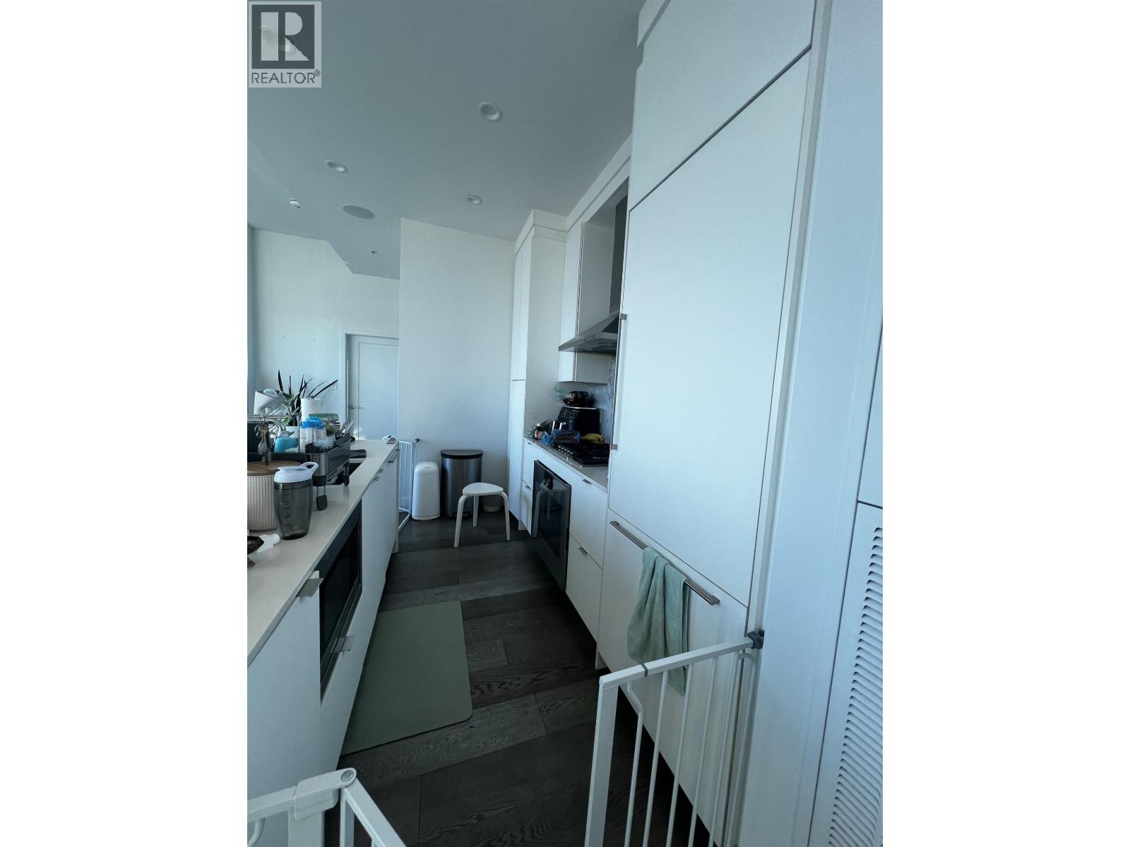 2311 BETA, Burnaby - Image 1