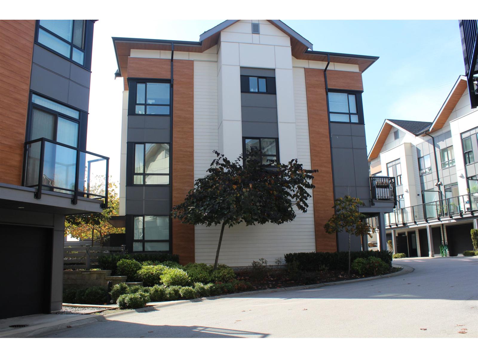 4 Bed, 4 Bath Apartment for Sale in Surrey – 145 15111 EDMUND DRIVE, Surrey – MLS# R3170194 - Image 7