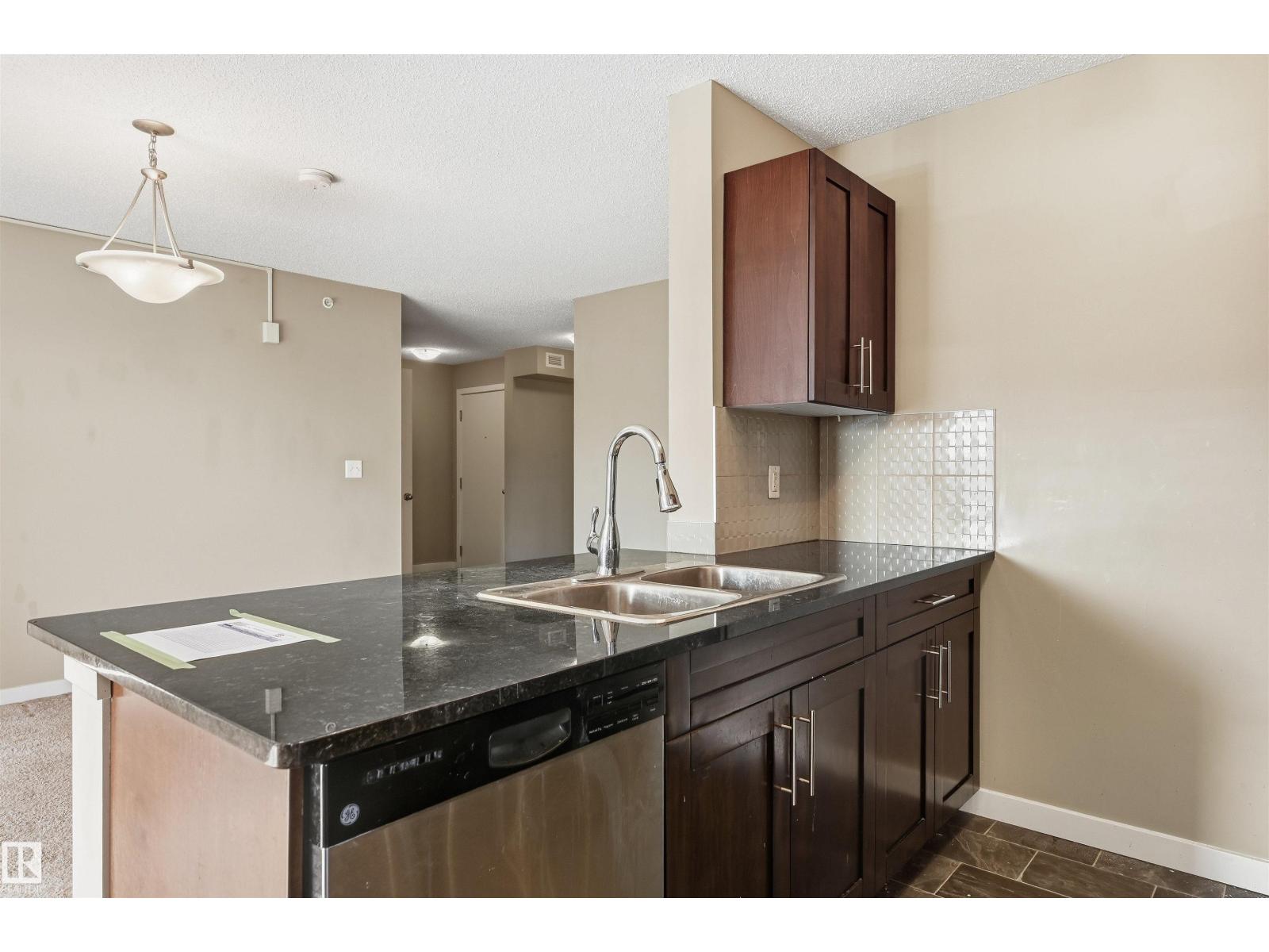 #425 5816 MULLEN PL NW - 19