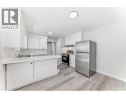1508 45 Street SE - photo 9