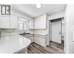 1508 45 Street SE - photo 11