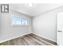 1508 45 Street SE - photo 21