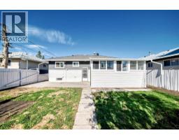 1508 45 Street SE - photo 47