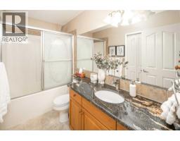 66 Royal Oak Grove NW - photo 36