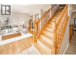 66 Royal Oak Grove NW - photo 23