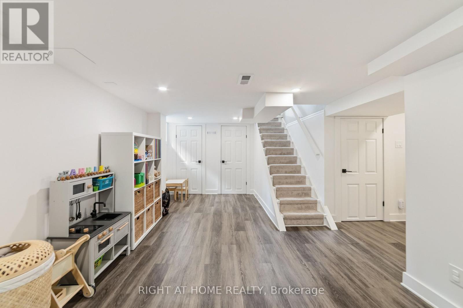 206 EAST 19TH STREET - 22