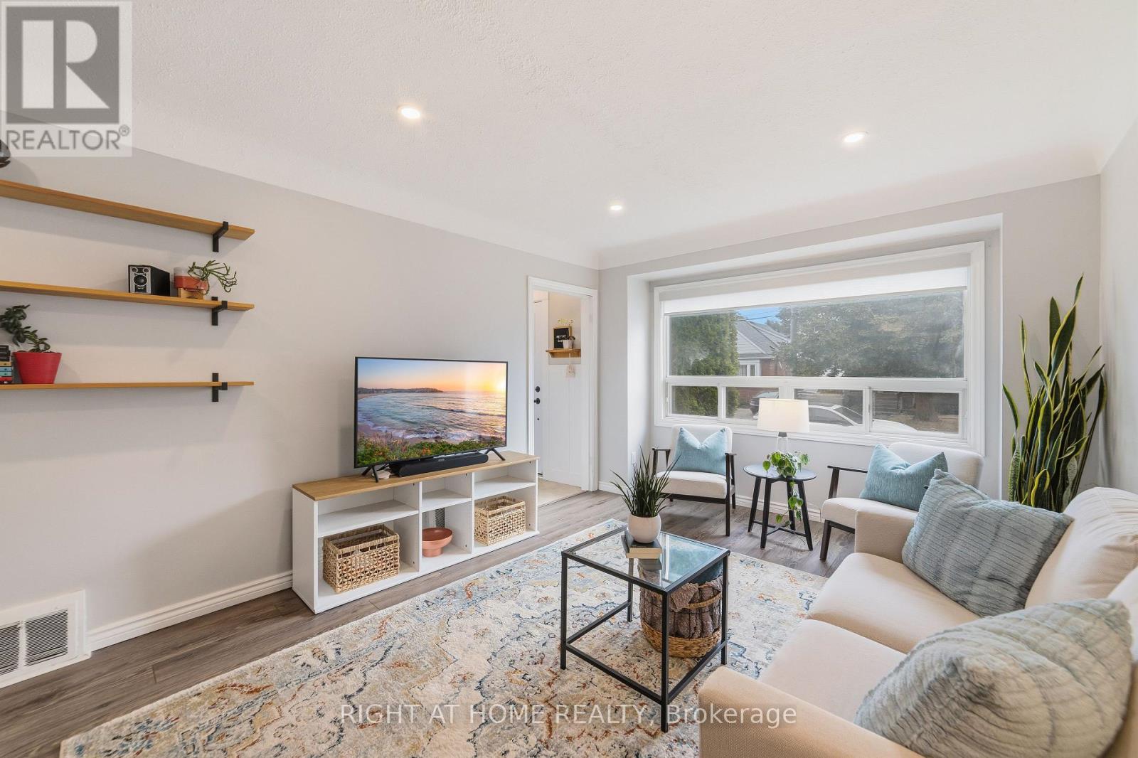206 EAST 19TH STREET - 4