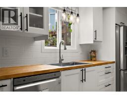 Kitchen - 191 Atkins Rd, View Royal, BC V9B2Z9 Photo 8
