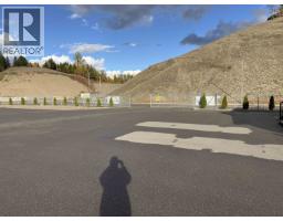 Photo 10 of 37, 2737 REDFIELD PLACE · Prince George, BC