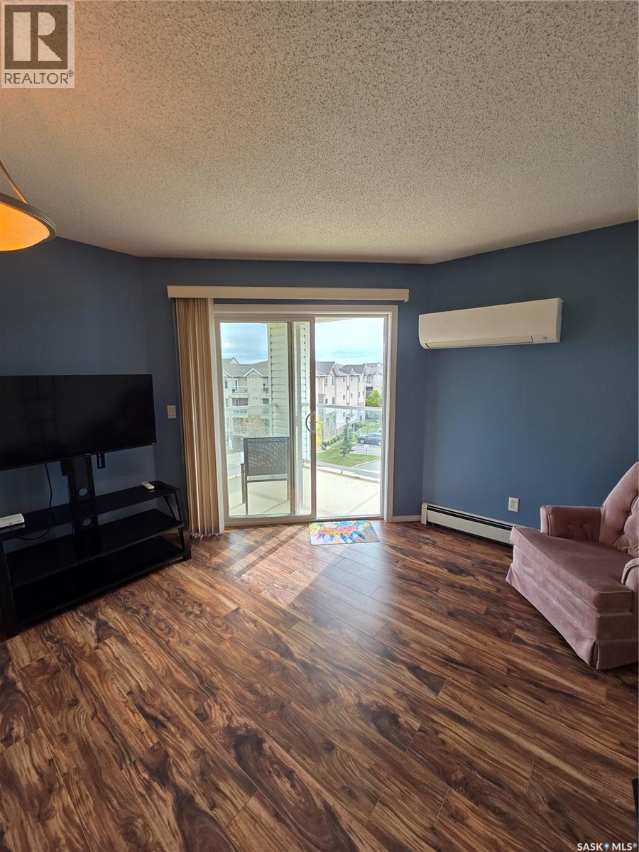 418 303 Lowe ROAD, Saskatoon — photo 6