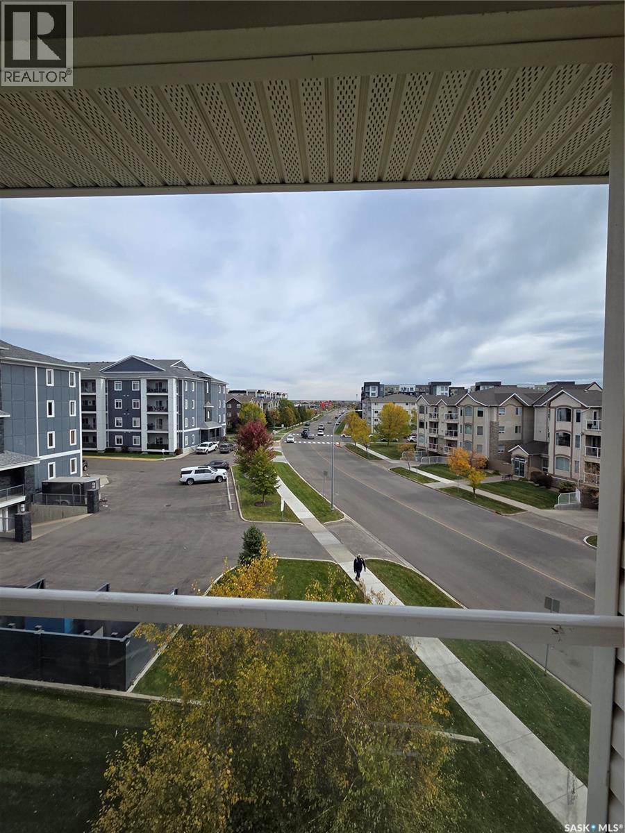 418 303 Lowe ROAD, Saskatoon — photo 10