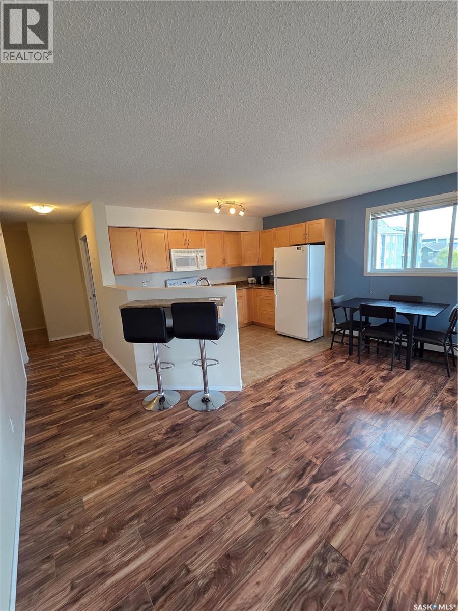418 303 Lowe ROAD, Saskatoon — photo 8