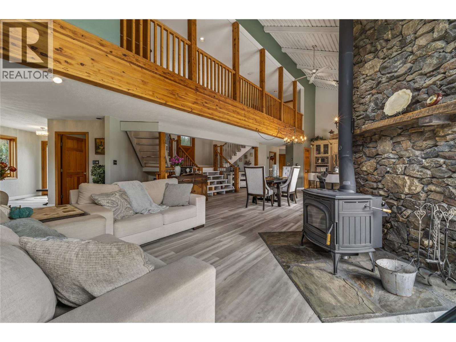 758 McMurray Road, Kaleden