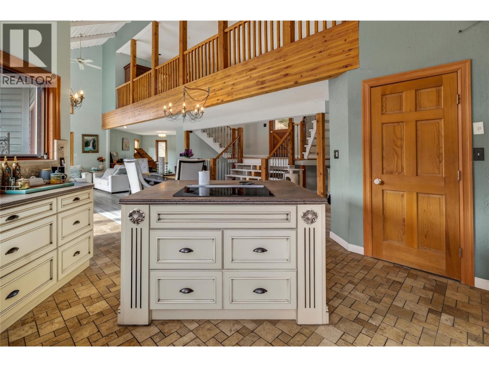 758 McMurray Road, Kaleden